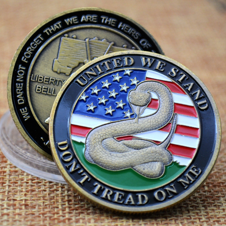 Don't Tread on Me with Liberty Bell Challenge Coin with Case 